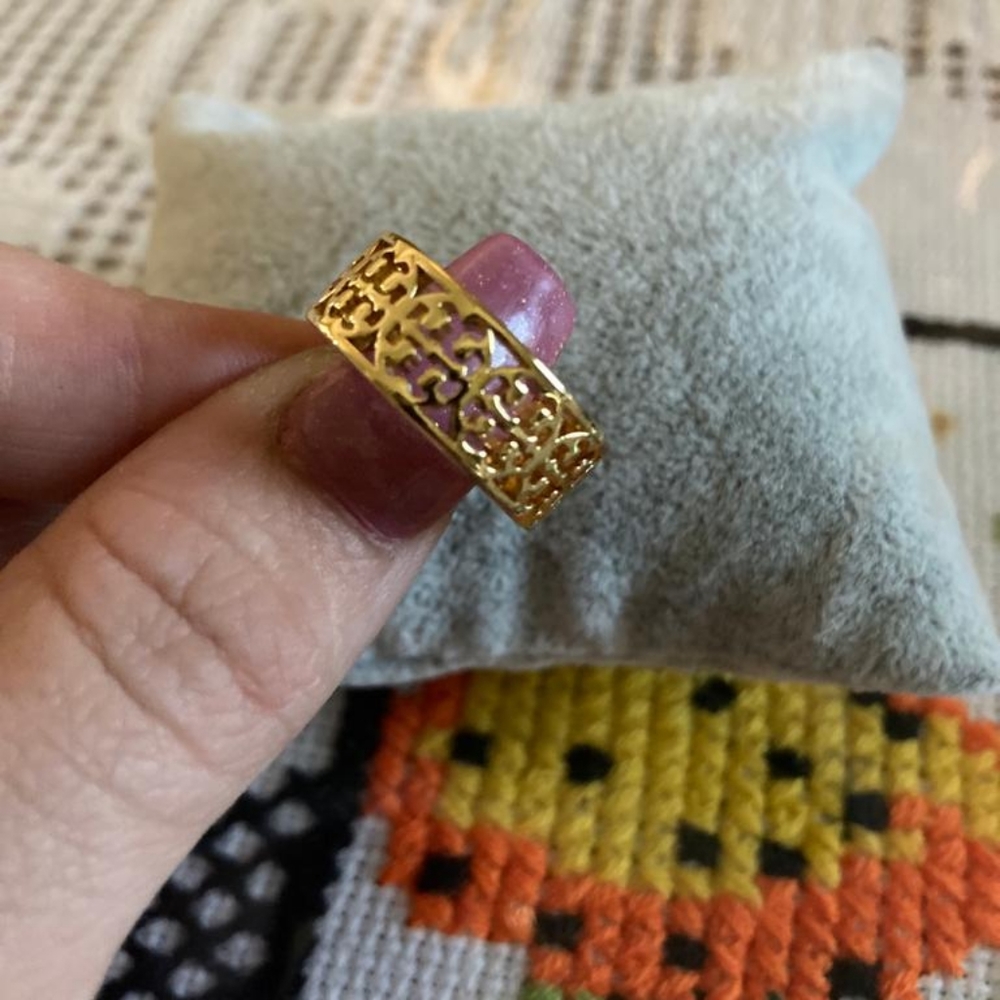 Tory Burch Ring